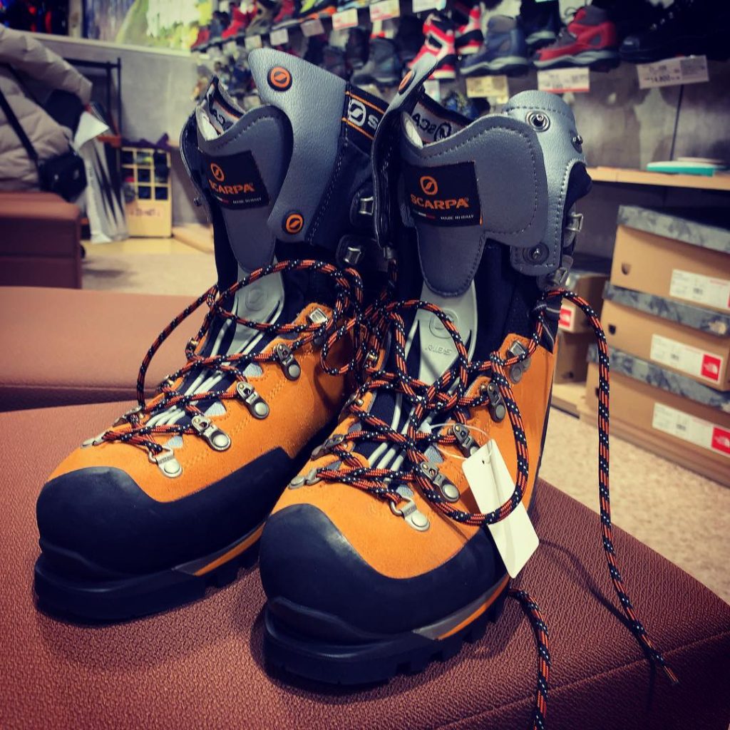 SCARPA 冬用登山靴 モンブラン GTX EU41-